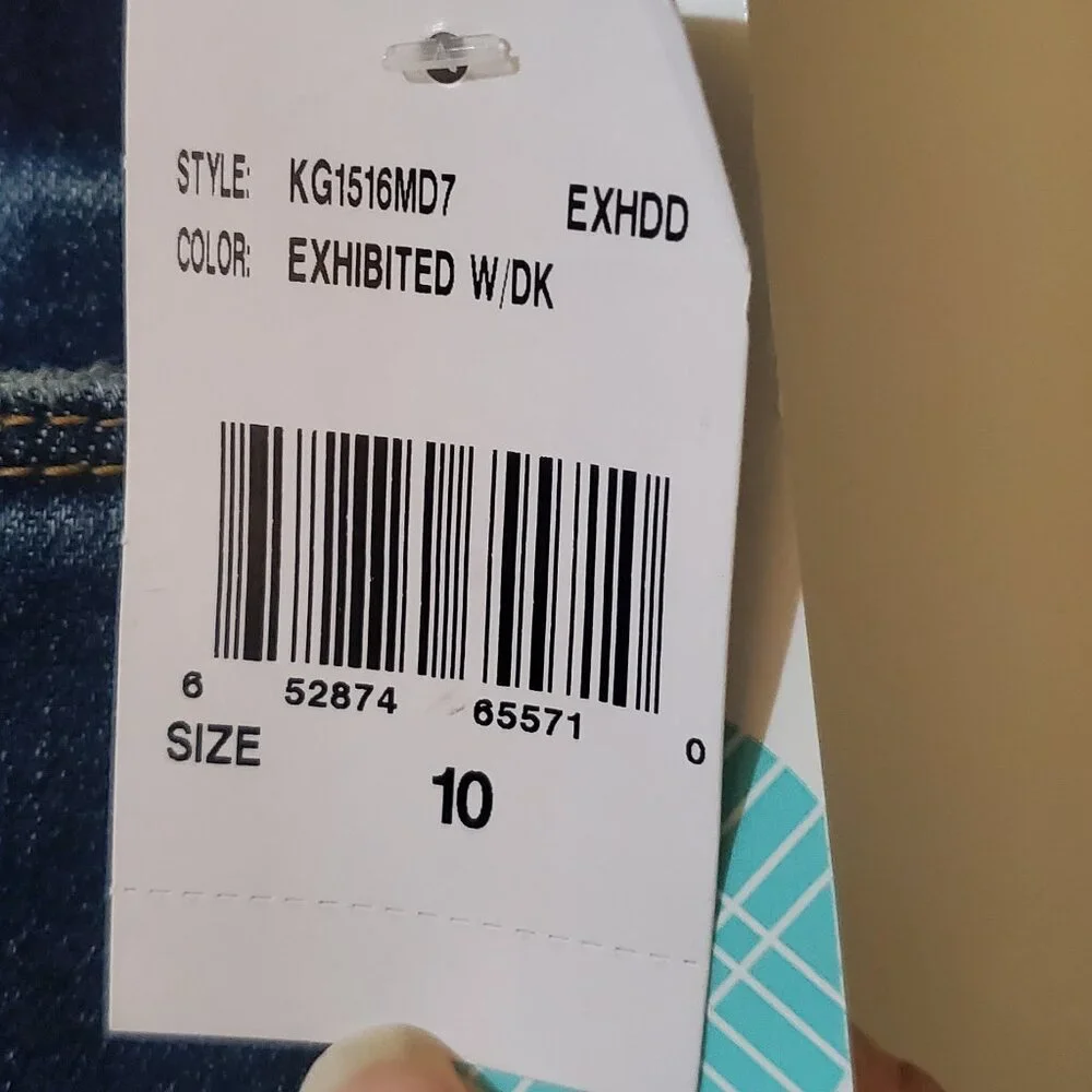 Kut from the Kloth - Meg High Rise Wide Leg Jean - Picture 6 of 8